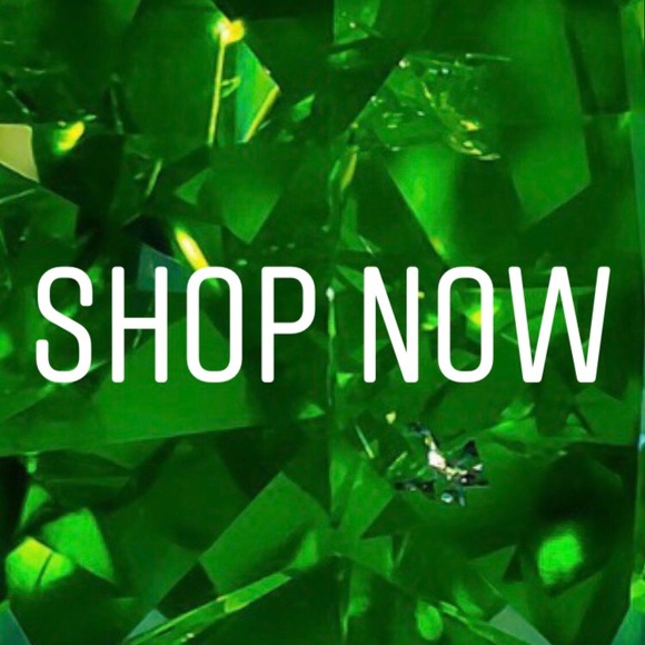 Meet your Posher, Erica - Picture 1 of 1